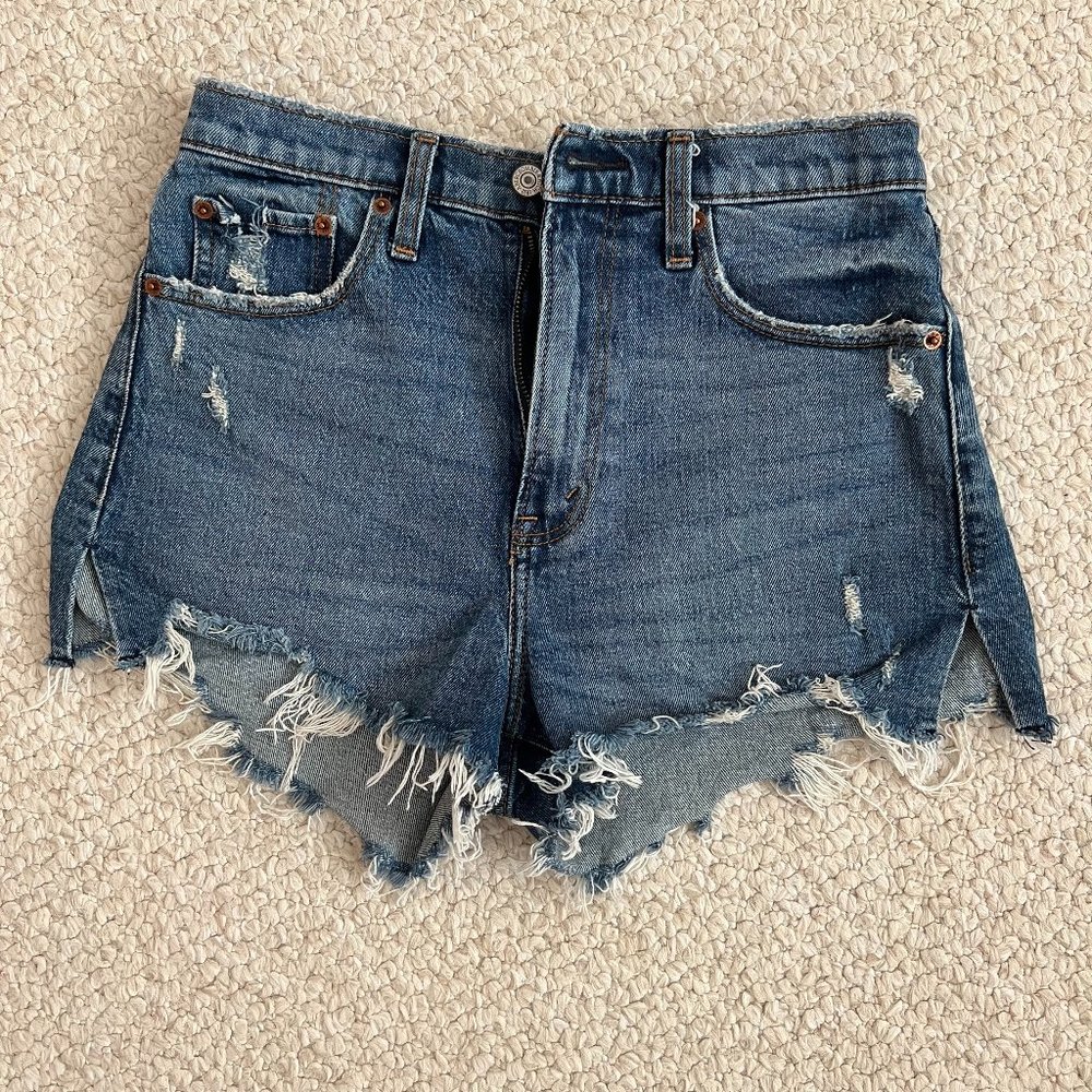 Abercrombie High-Waisted Denim Mom Shorts, Size 27 / 4